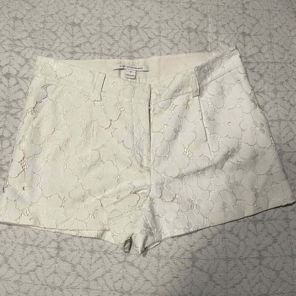 FLORAL DVF SHORTS